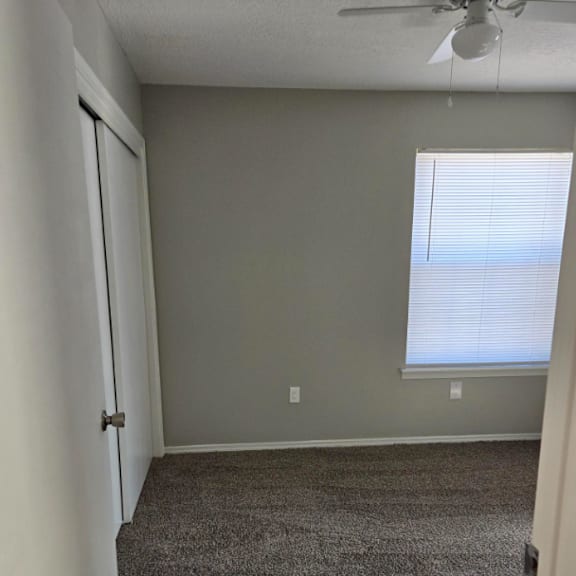 primary bedroom 3-bedroom