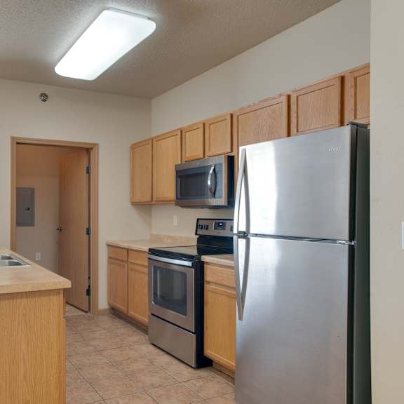 kitchen at osgood place apartments, fargo