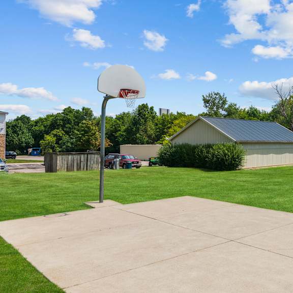 basketball court at residences at grand blanc apartments - grand blanc, mi, michigan