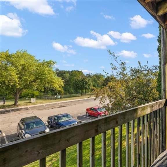 balcony and patio at residences at grand blanc apartments - grand blanc, mi, grand blanc twp, 48507