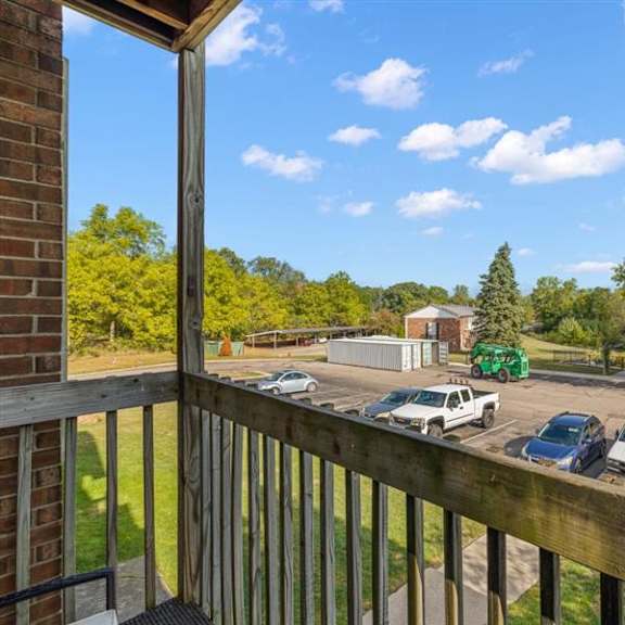 private balcony at residences at grand blanc apartments - grand blanc, mi, grand blanc twp