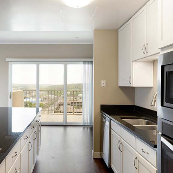 Thumbnail 3 of 17 St. Paul, MN 2 Bedroom plus Den, 2 Bathroom Apartment at Kellogg Square, St. Paul, 55101