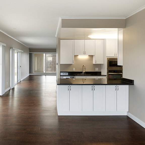 Thumbnail 5 of 17 2 Bedroom plus Den, 2 Bathroom Apartment at Kellogg Square, Minnesota