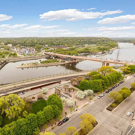 Thumbnail 11 of 17 2 Bedroom plus Den, 2 Bathroom Apartment River Views at Kellogg Square, St. Paul