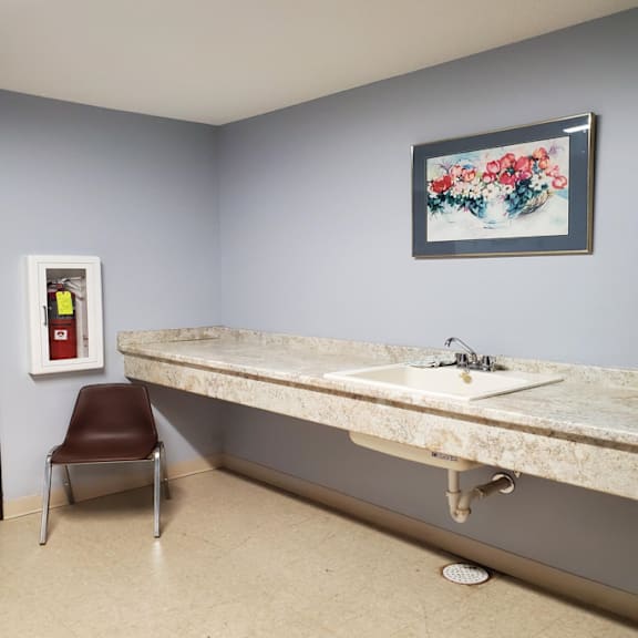 laundry room on-site