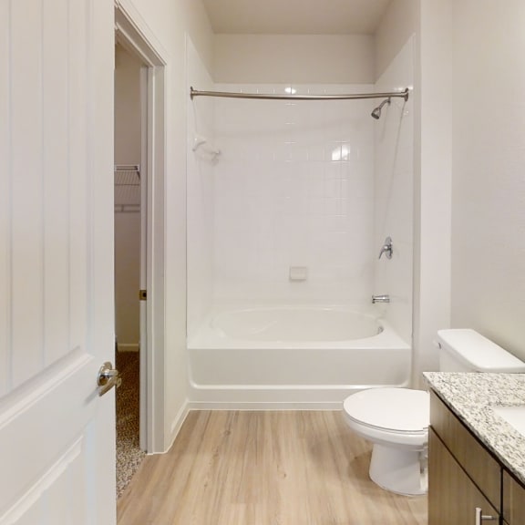 Thumbnail 8 of 8 the preserve at ballantyne commons apartment bathroom