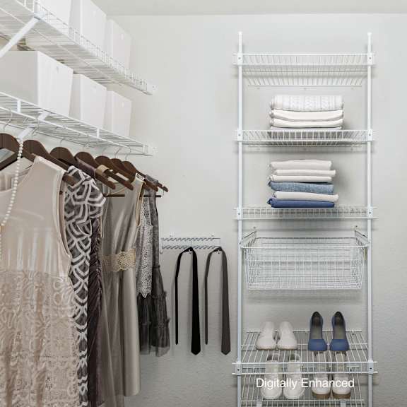 Thumbnail 14 of 14 A walk in closet with built in organizers at Black Sand Apartment Homes, Lincoln, Nebraska