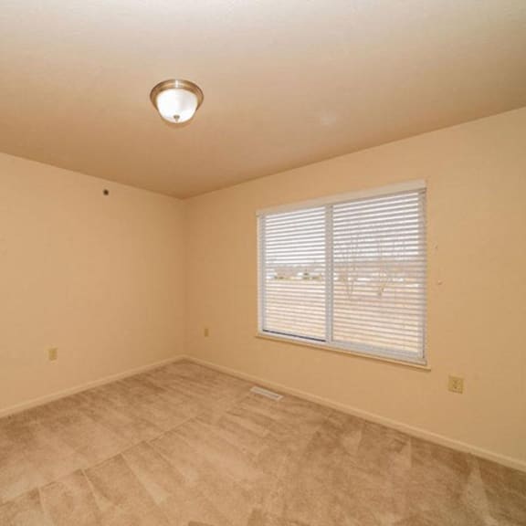 Thumbnail 11 of 14 -2B2story-bed1bplan at Foxwood and The Hermitage, Portage, Michigan