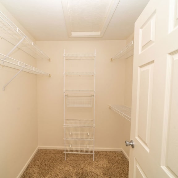Thumbnail 11 of 15 2B-2story-Bed4plan at Lynbrook Apartments and Townhomes, Elkhorn, NE