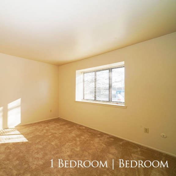 Thumbnail 7 of 9 1B-Bed1plan at Mount Royal Townhomes, Kalamazoo, MI, 49009