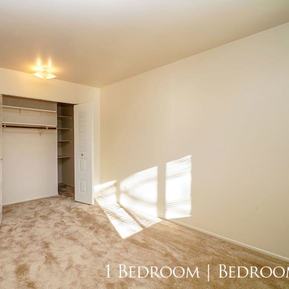 Thumbnail 8 of 9 1B-Bed2plan at Mount Royal Townhomes, Michigan, 49009