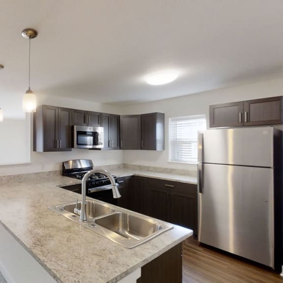 Thumbnail 4 of 6 1BE-LR2plan at Trade Winds Apartment Homes, Elkhorn, NE