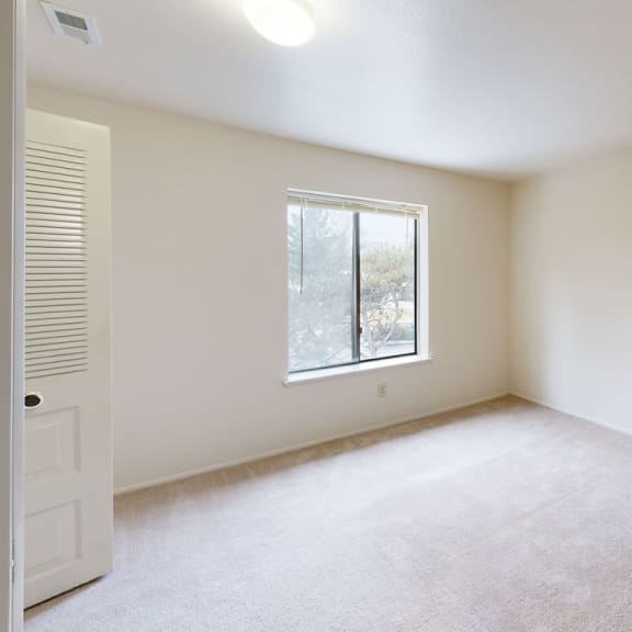 Thumbnail 7 of 7 1BS-Bed1plan at Trappers Cove Apartments, Lansing, Michigan