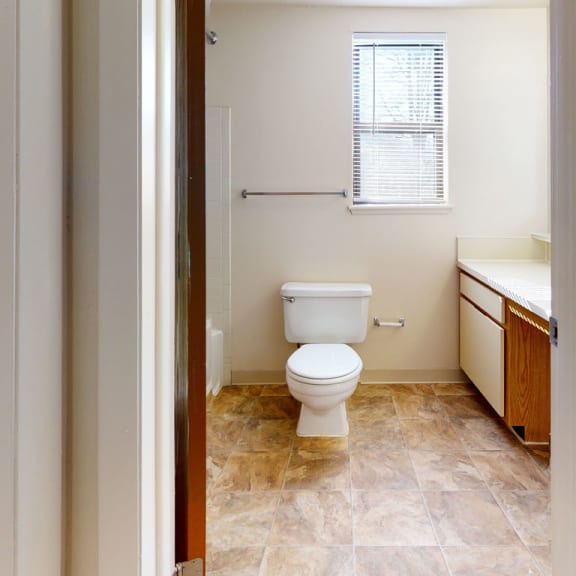 Thumbnail 6 of 7 1BE-Bath1plan at Windmill Lakes Apartments, Holland, Michigan