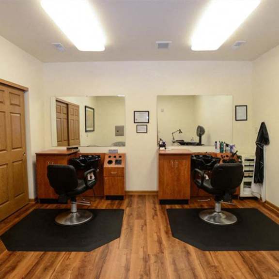 dedicated hair salon at  highlands at riverwalk apartments 55+, 10954 n cedarburg road, mequon, wisconsin