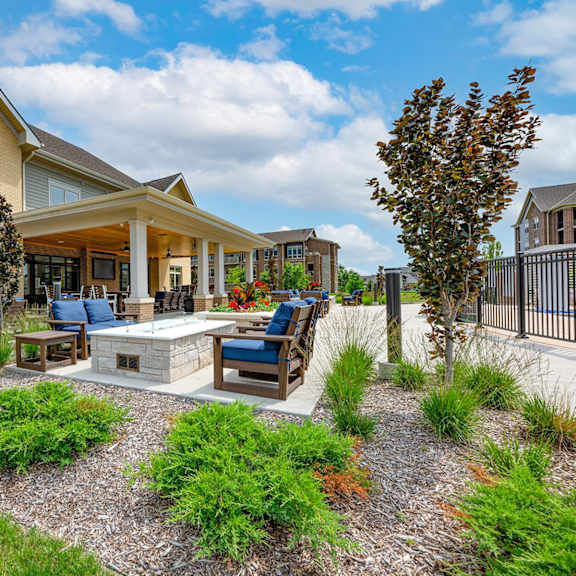 the preserve at ballantyne commons community patio with a fire pit