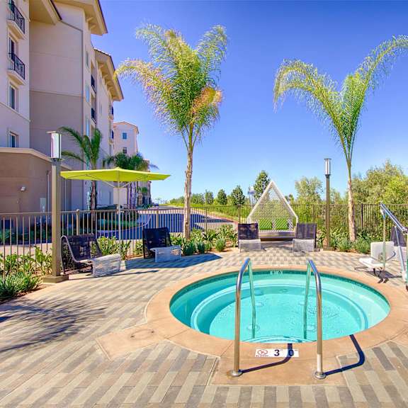 hot tub at casa mira view apartments, san diego, ca, 92126