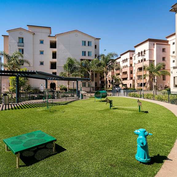 off-leash dog park at casa mira view apartments, san diego, california