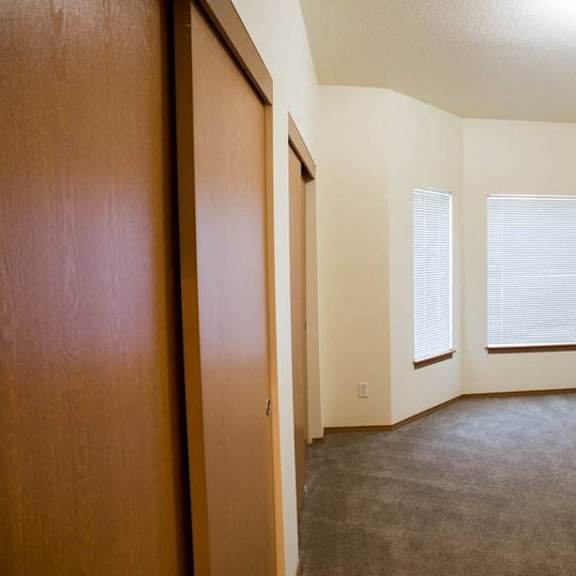 big windows for natural light at redwood acres, vancouver, wa, 98661