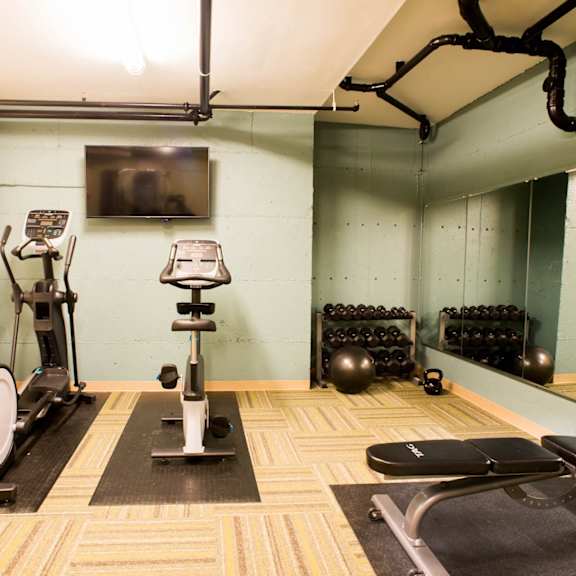 fitness center at quinten tower, portland