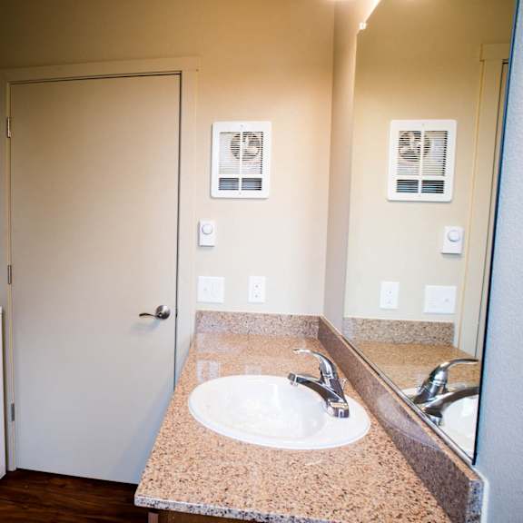 in-unit washer and dryers at quinten tower, portland, oregon