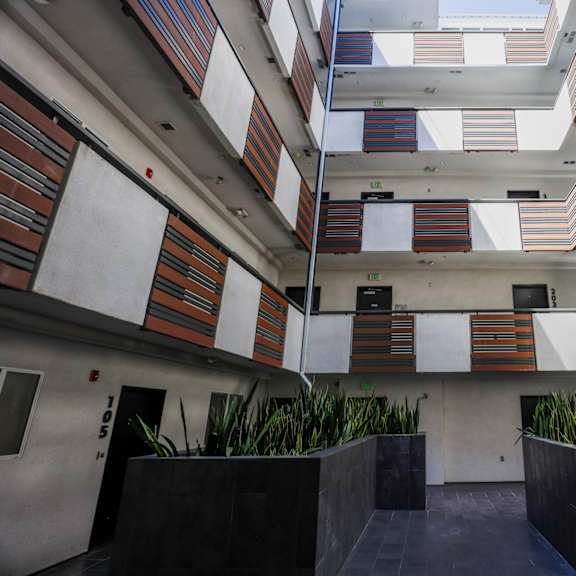 courtyard area of lower level of westgate wonder by wiseman