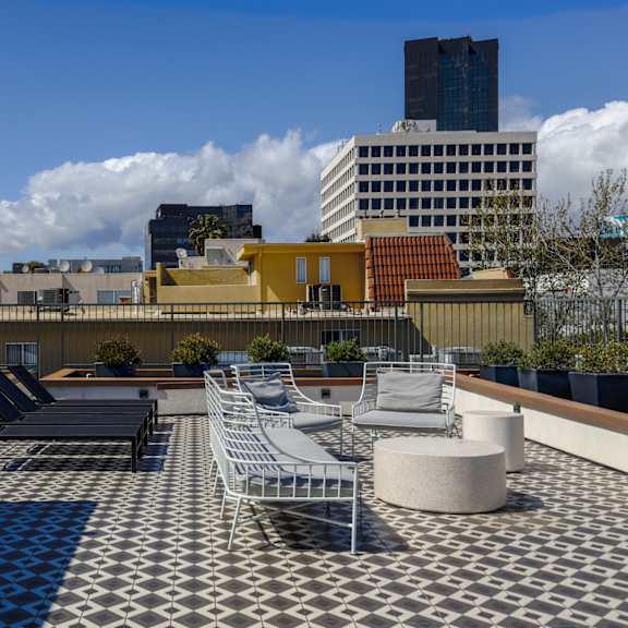 rooftop terrace of barry diamond by wiseman