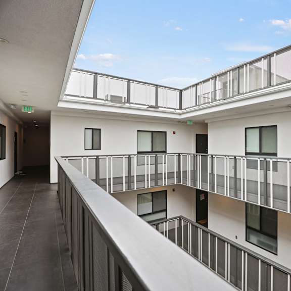 upper level courtyard view