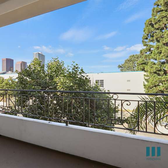 large-size patio with skyline views
