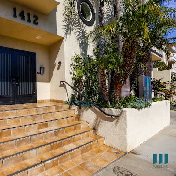front entrance of colby villas by wiseman