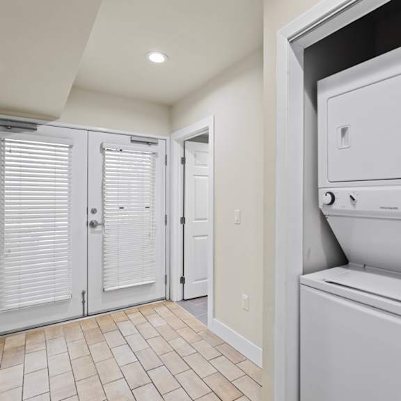 in-suite washer & dryer
