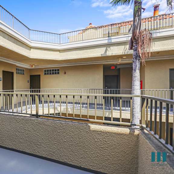 large-size patio of an upper level unit