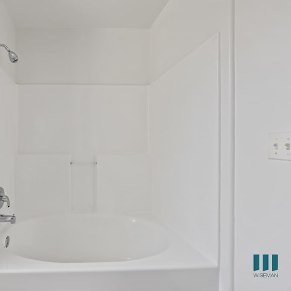 full-size bathtub