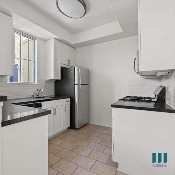 kitchen with energy-efficient stainless appliances