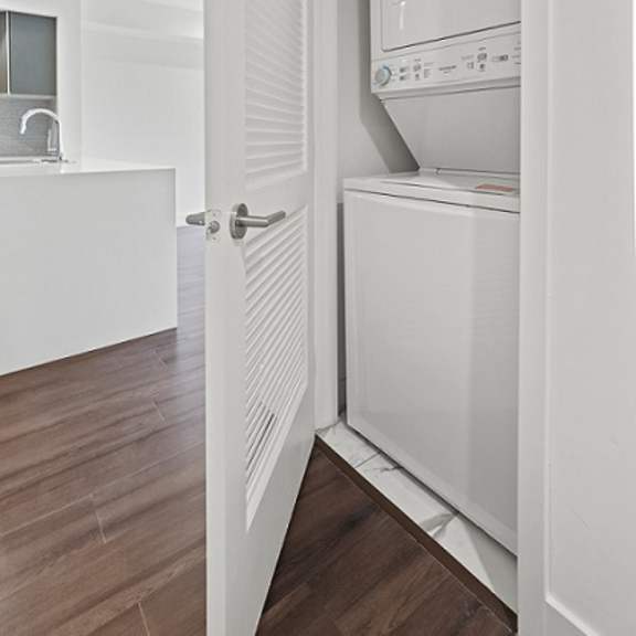 in-suite washer & dryer