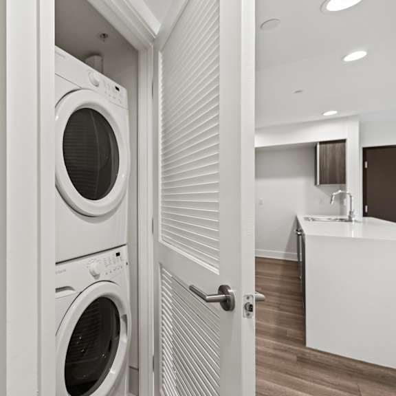 in-suite washer & dryer