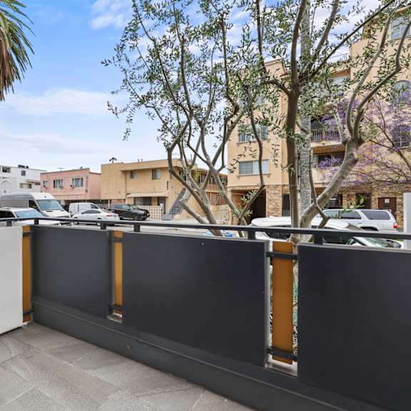 large-size lower-level patio