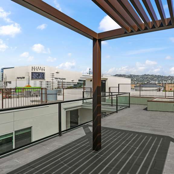 rooftop terrace of blackburn la cienega by wiseman