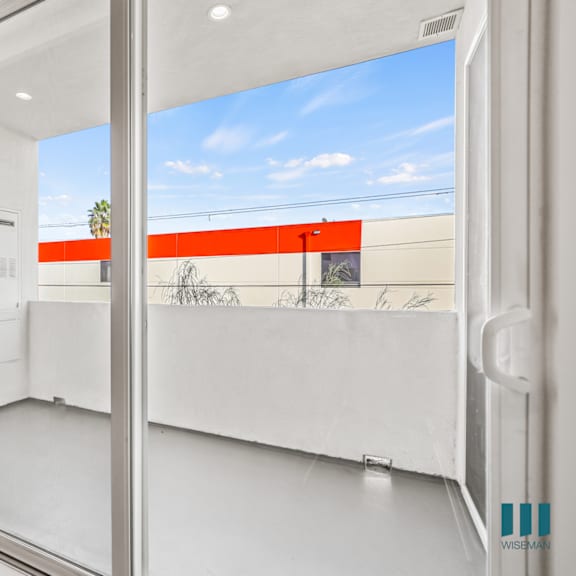 spacious patio