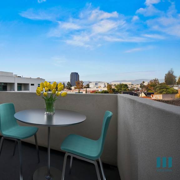 spacious patio area at ogden garden by wiseman, los angeles, ca