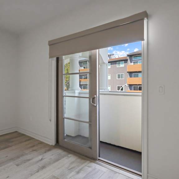 double door balcony access