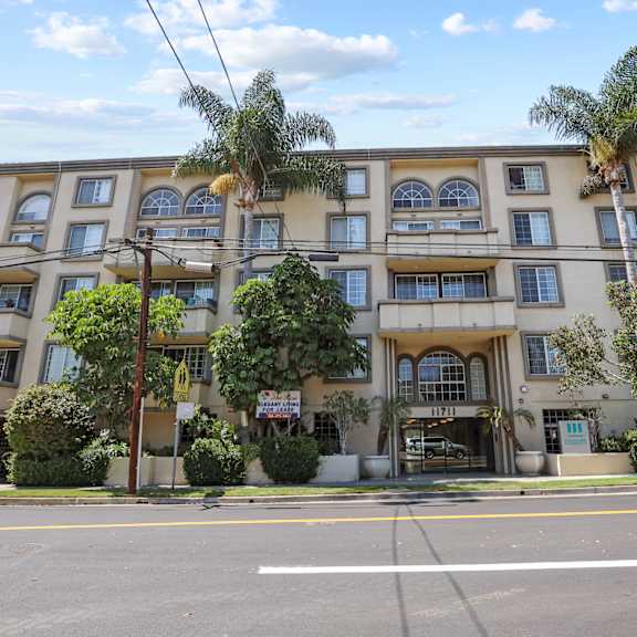 west la wiseman community