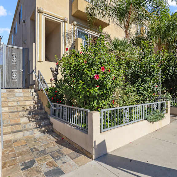 side entrance to colby townhomes by wiseman