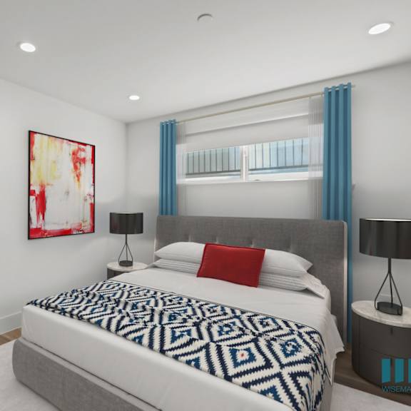 bedroom with mirrored closet with shelving
