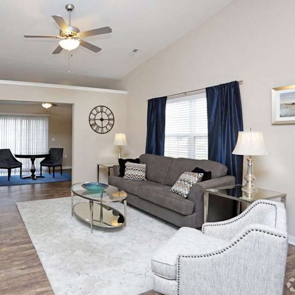 ankeny ia apartment rentals redwood ankeny living room