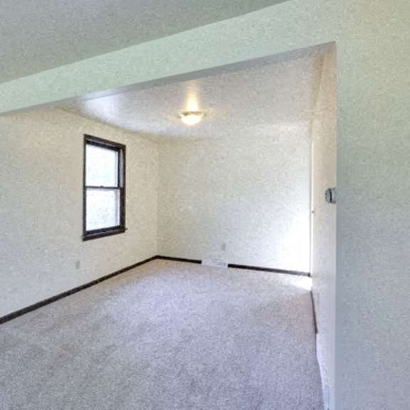 287 sundridge dr amherst  - dining room