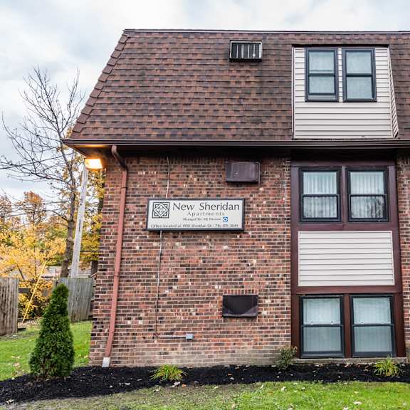 sheridan drive - one-bedroom, one-bath units - two-bedroom, one-bath units – tonawanda, ny – kenmore-tonawanda school district – appliances included – pet friendly
