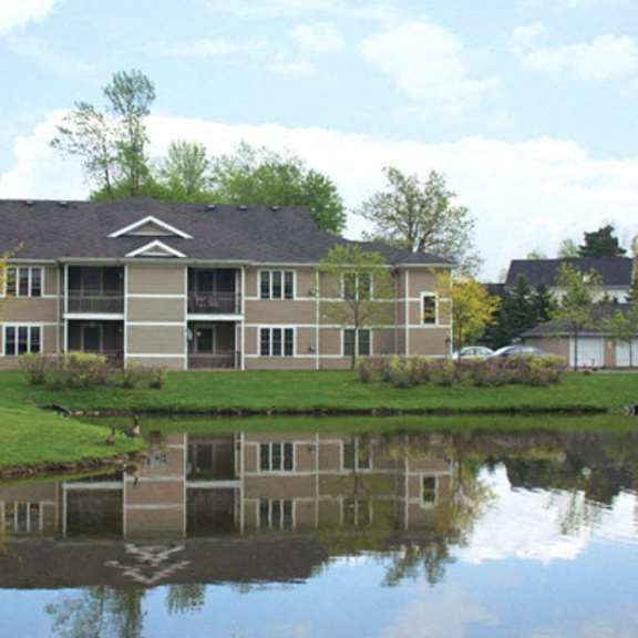 stonington park apartments - two-bedroom, two-bath units - two-bedroom, one and a half-bath units - three-bedroom, two-bath units – getzville, ny – williamsville school district – fireplace - balcony