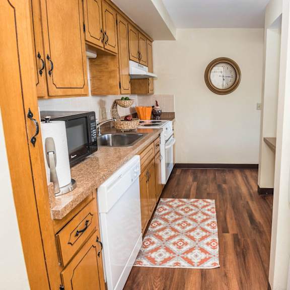 olde towne village apartments – kitchen – snack bar - appliances included - 24 hour emergency maintenance - balcony – dishwasher - ask for a tour - pet friendly