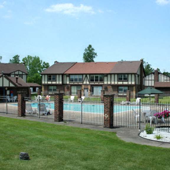 london towne apartments - one-bedroom, one-full bath units – two-bedroom, one and a half bath units – near ub north – sweet home schools – swimming pool – tennis court - pet friendly 